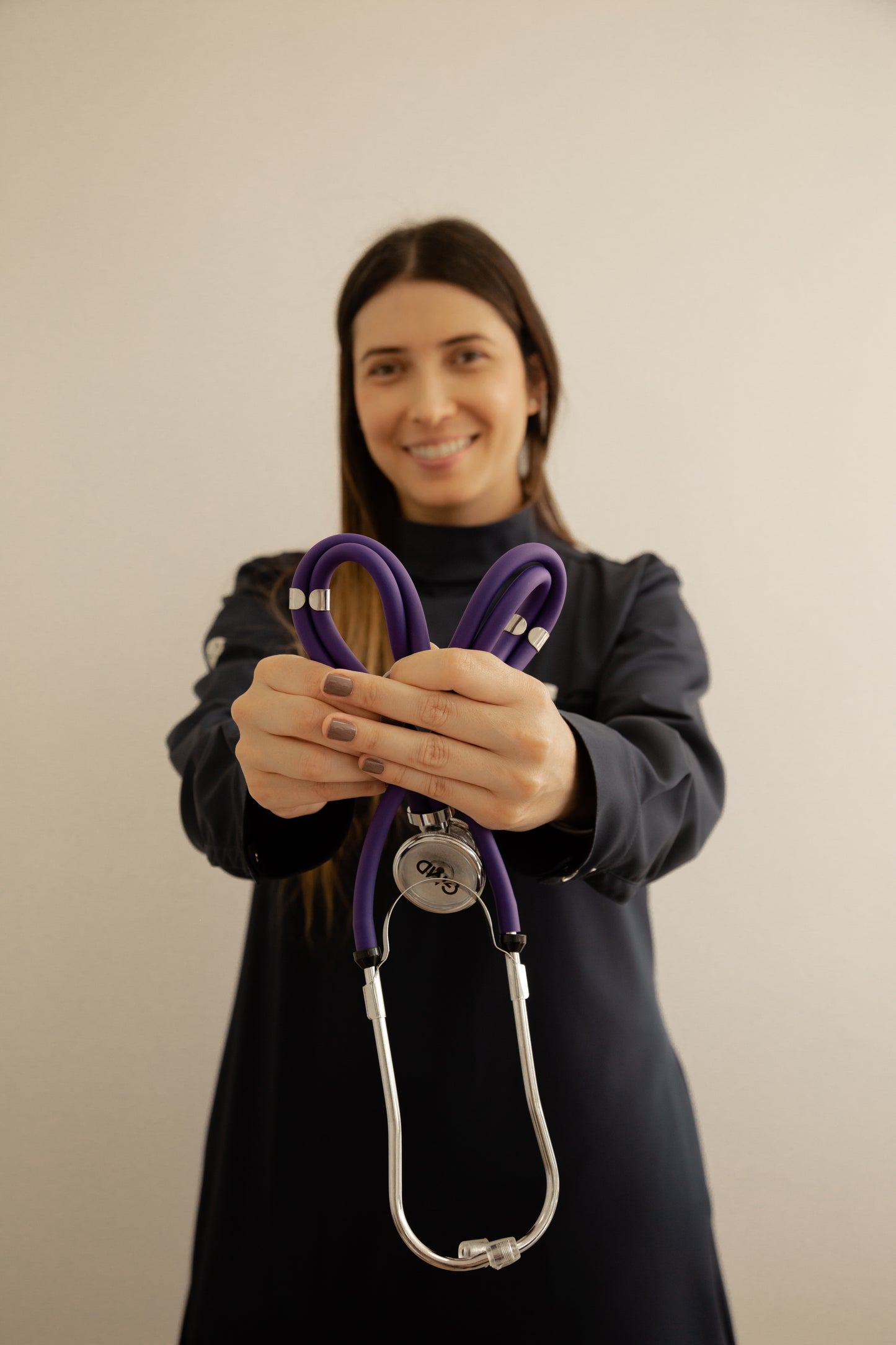 Renacer - Bata de Protección Femenina