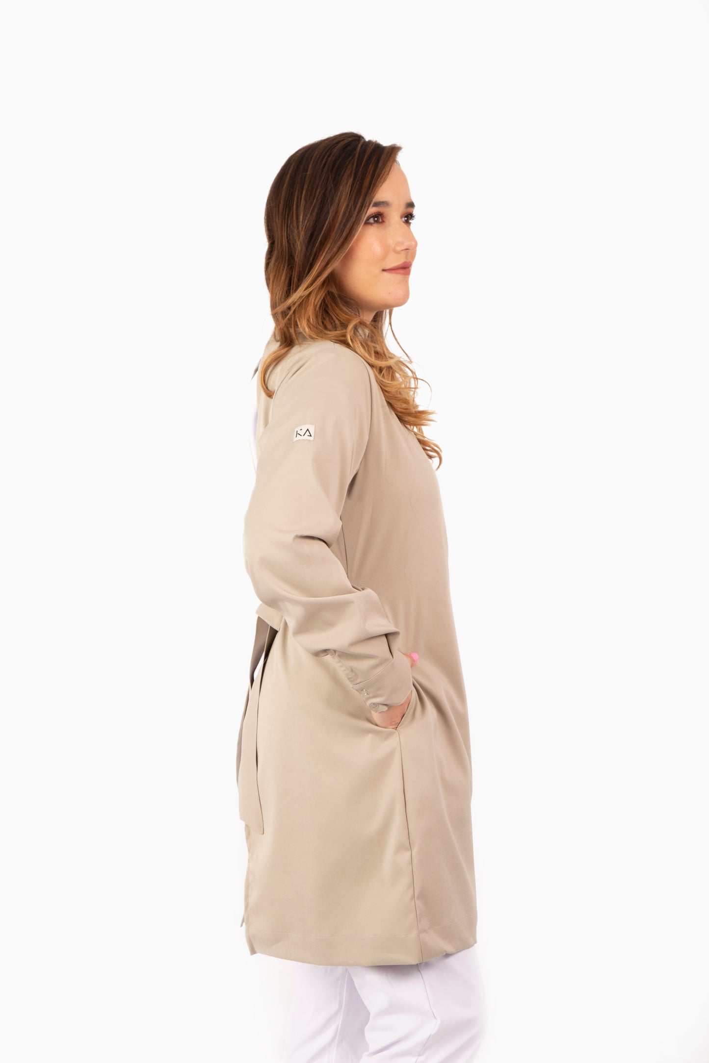 Renacer - Bata de Protección Femenina