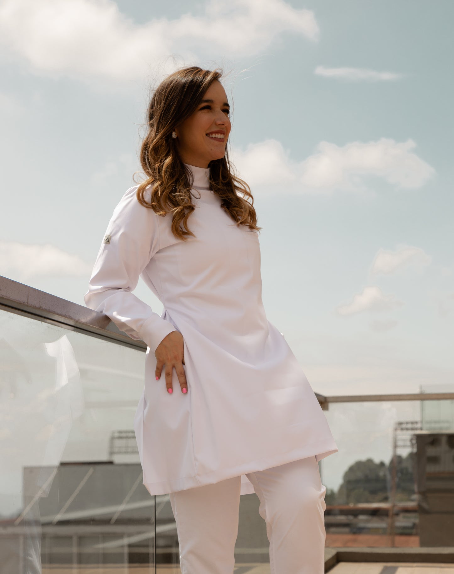 Renacer - Bata de Protección Femenina