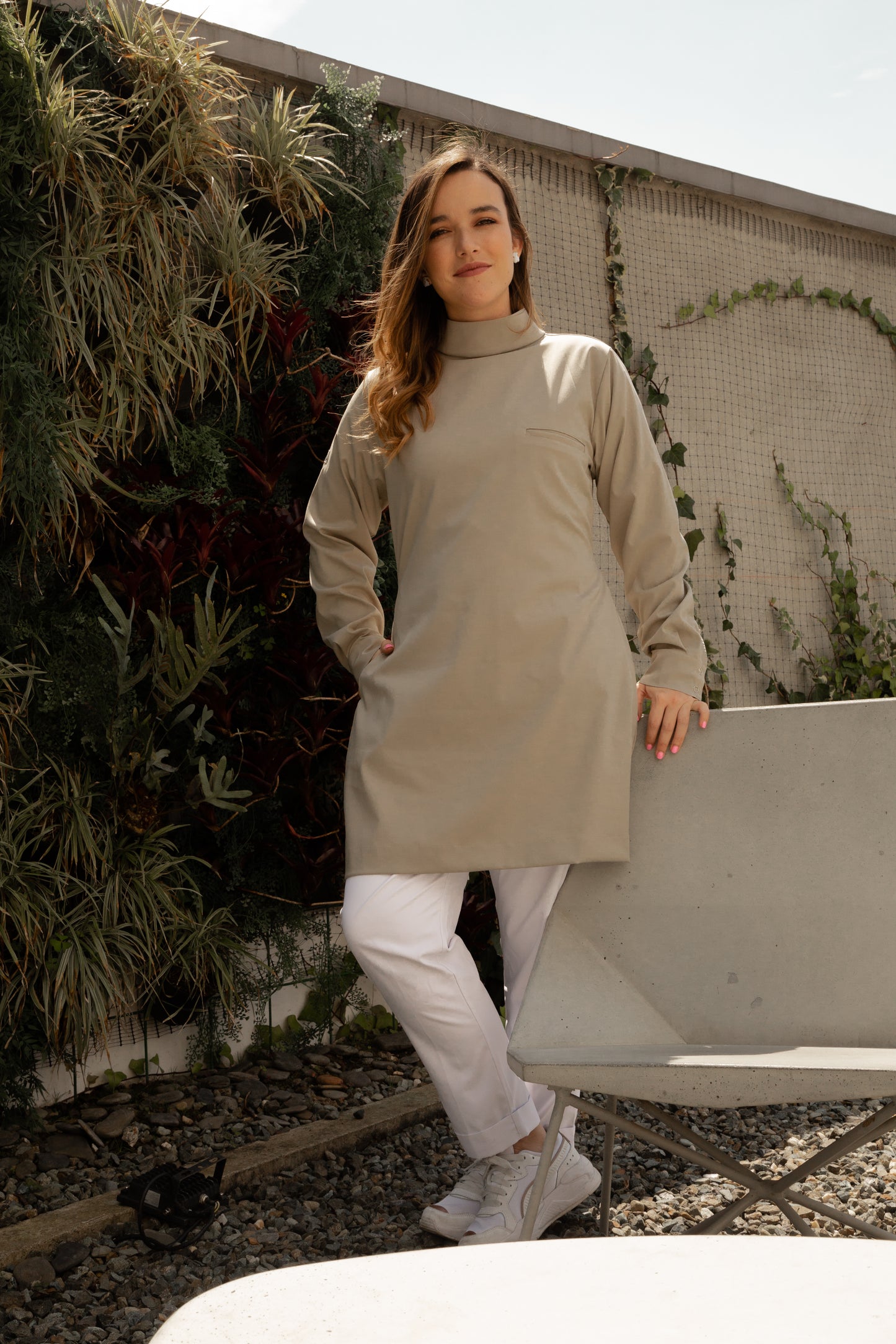 Renacer - Bata de Protección Femenina