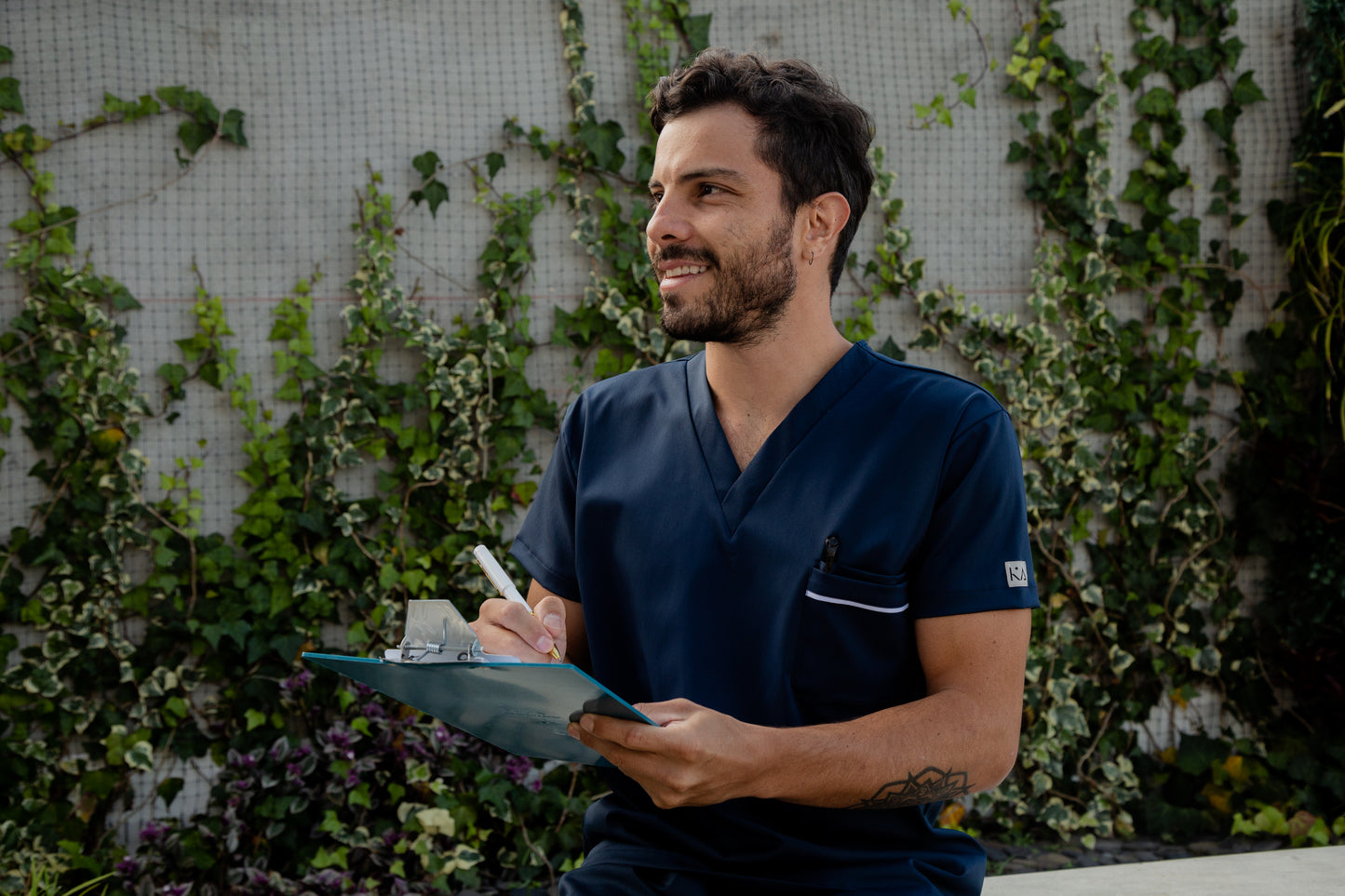 Brio - Men's Scrub