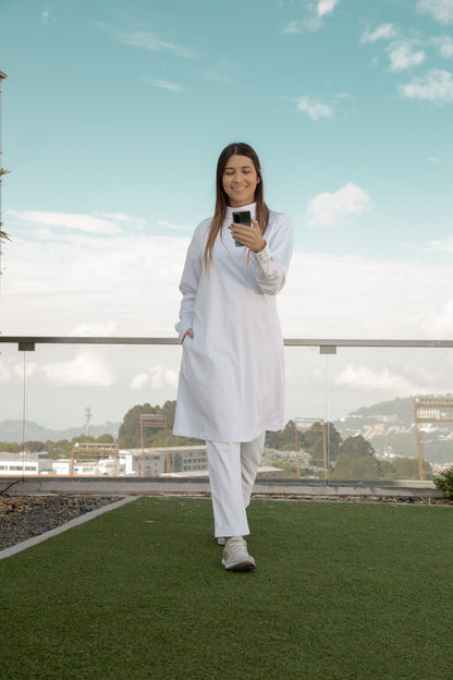 Renacer - Bata de Protección Femenina