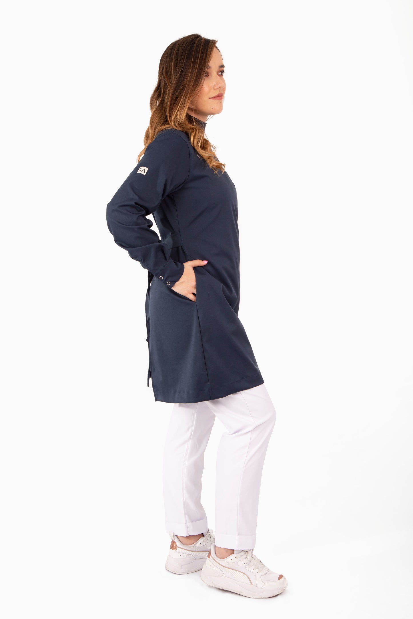 Renacer - Bata de Protección Femenina