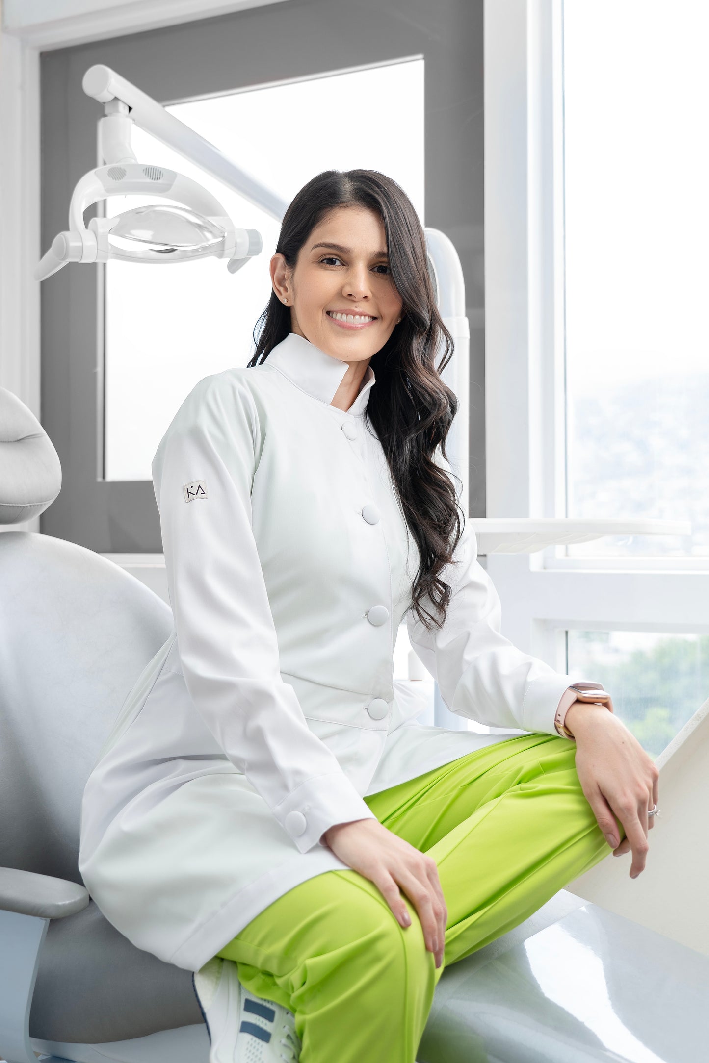 Honor - Bata de Protección Femenina